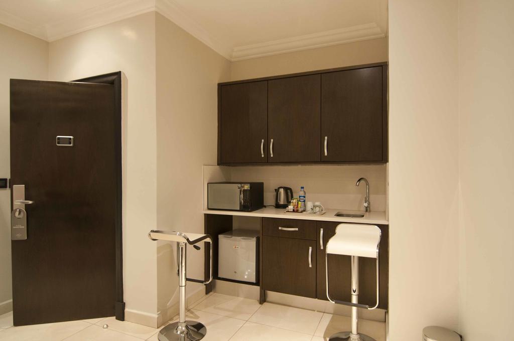 L'Eola Suites Abuja Bilik gambar