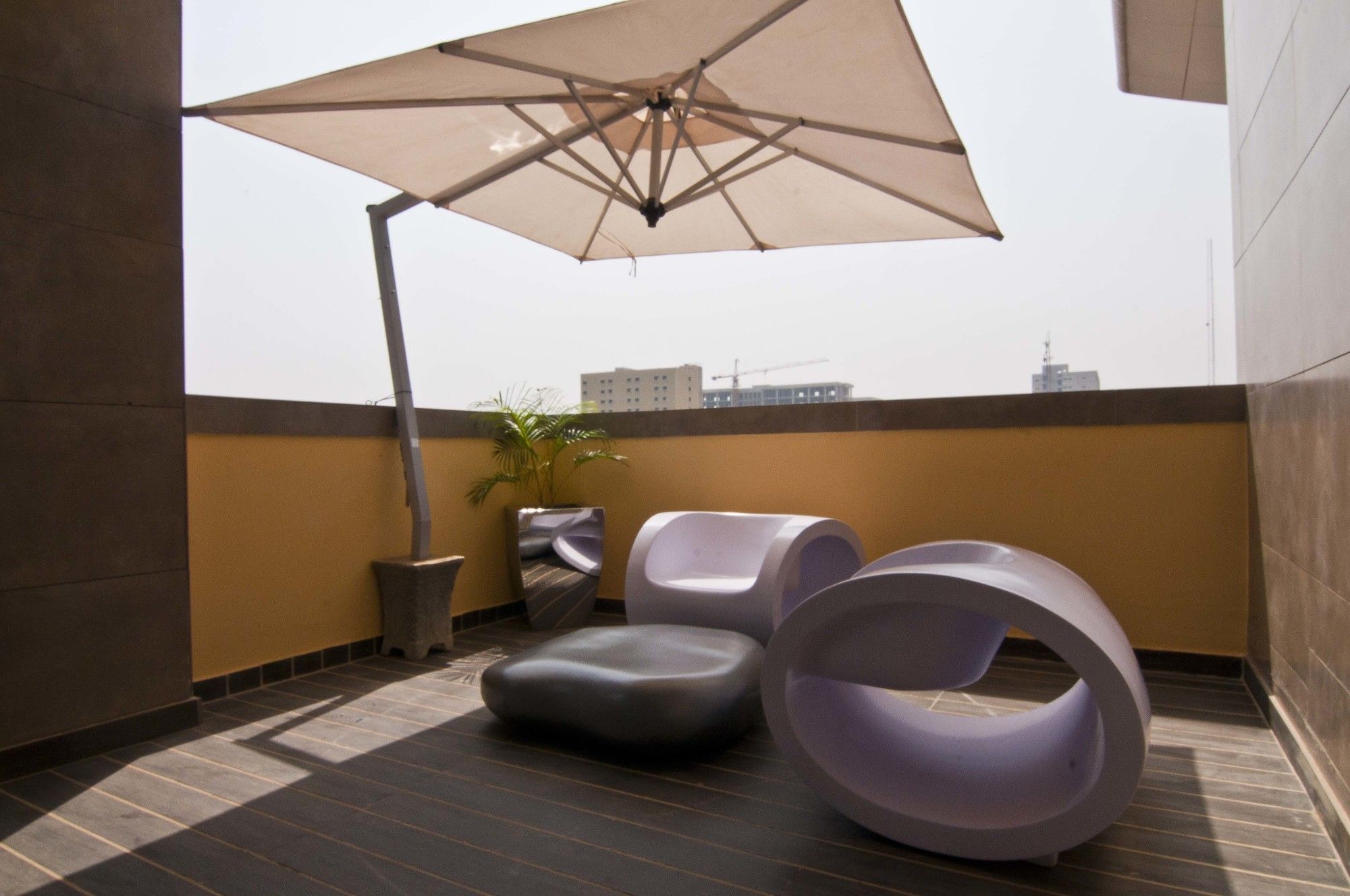 L'Eola Suites Abuja Luaran gambar