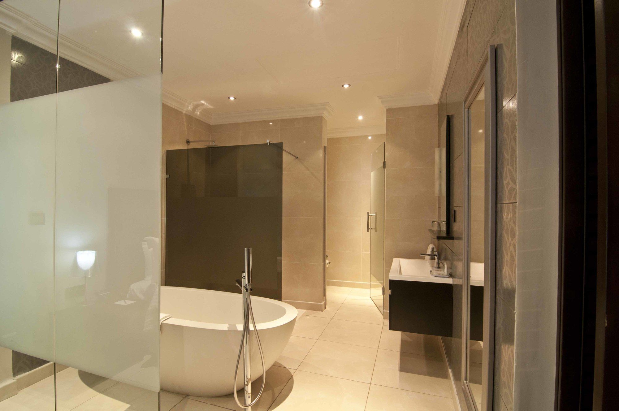 L'Eola Suites Abuja Luaran gambar