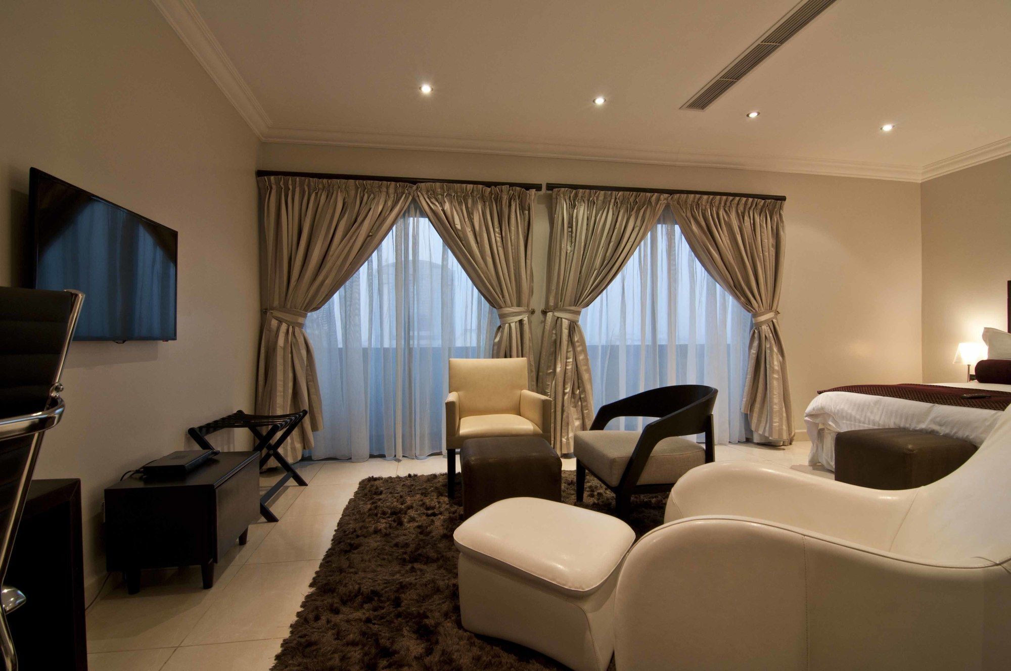 L'Eola Suites Abuja Luaran gambar