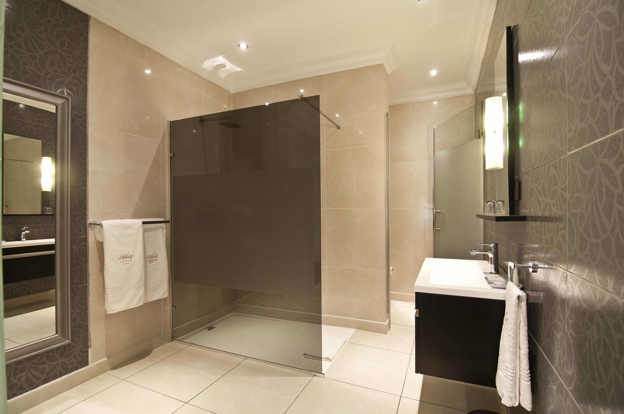 L'Eola Suites Abuja Luaran gambar